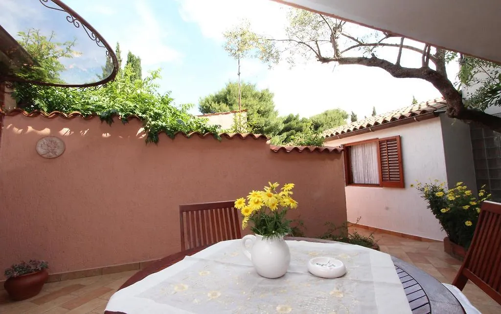 Apartments Villa Lucu Rovinj Croatia