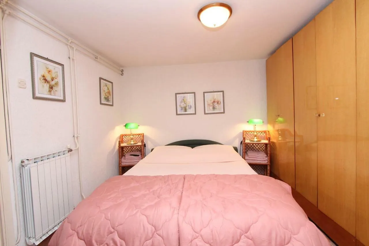 Apartments Villa Lucu Rovinj Croatia