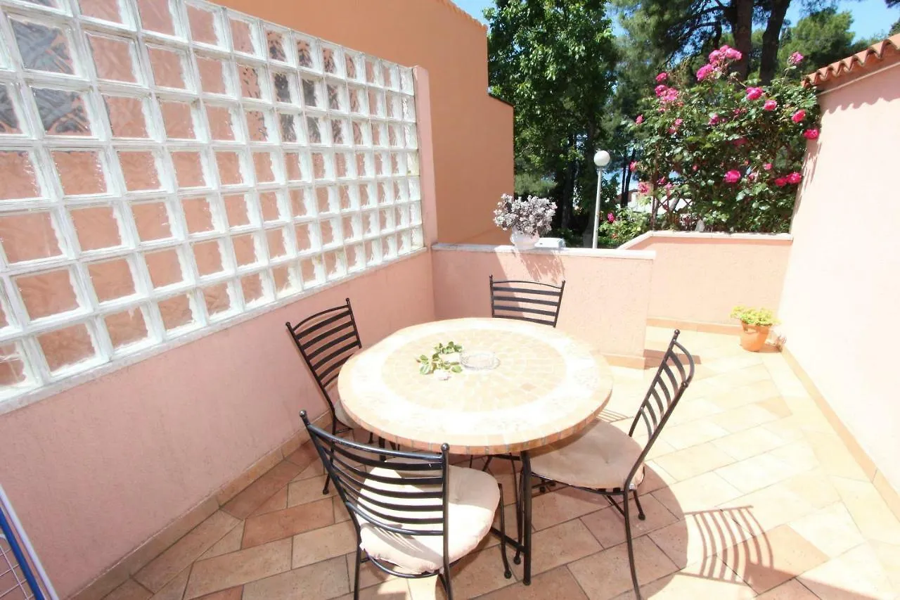 Apartments Villa Lucu Rovinj Croatia
