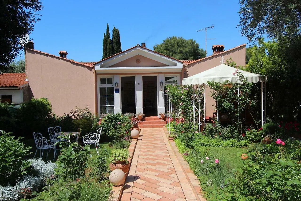 Apartments Villa Lucu Rovinj 0*,