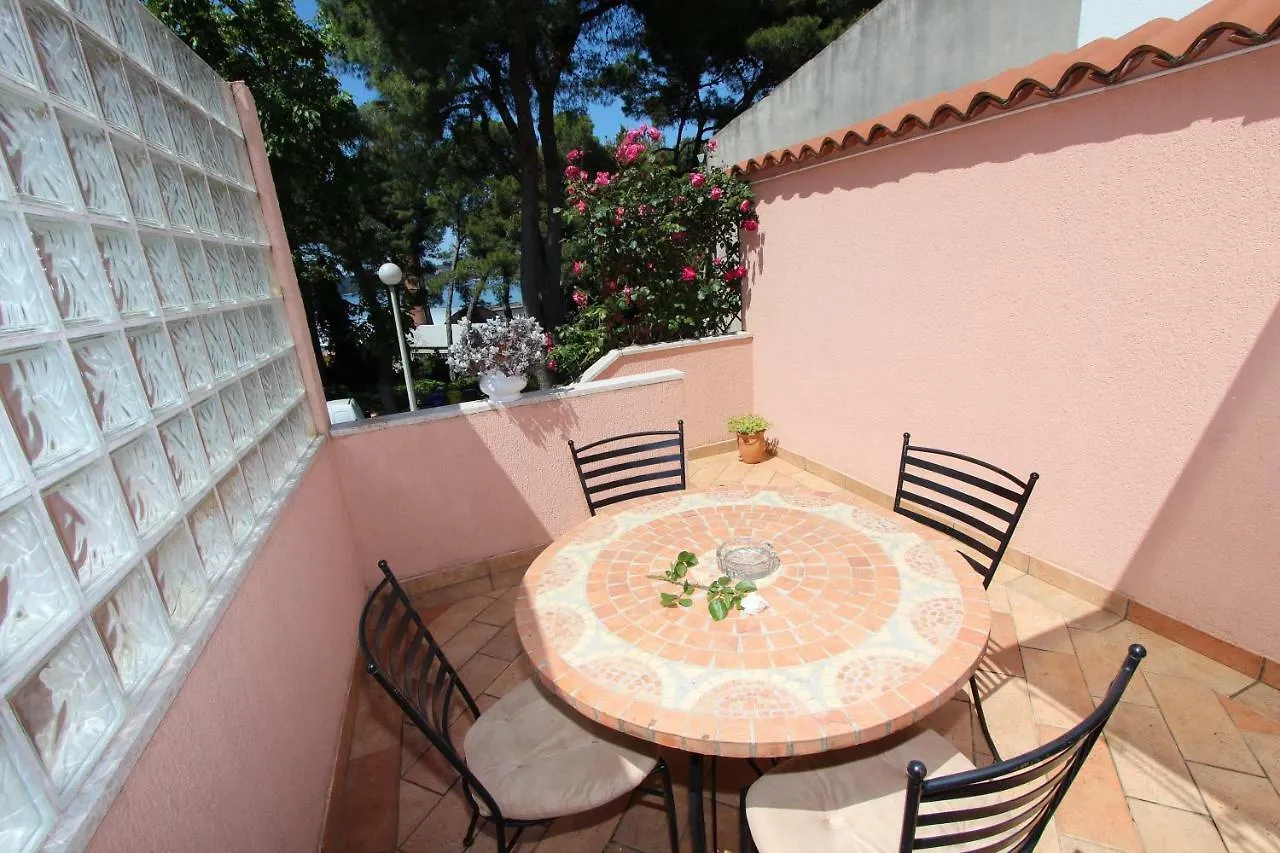 Apartments Villa Lucu Rovinj