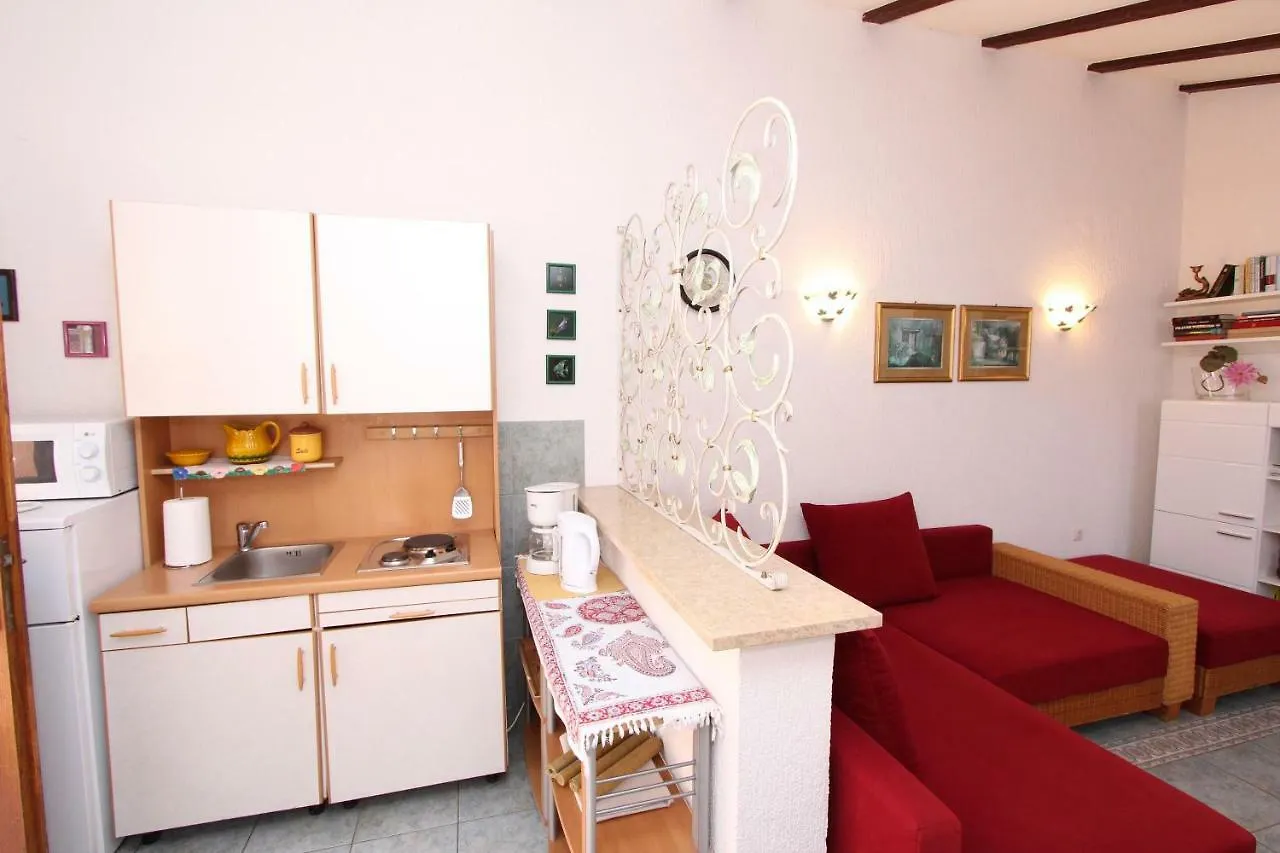 Apartments Villa Lucu Rovinj Croatia